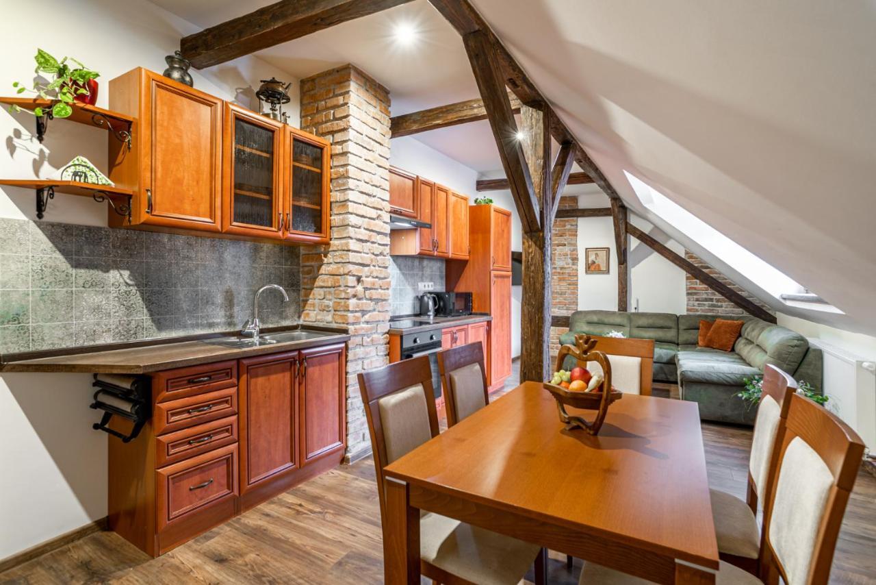 Apartmany In Veritas Mikulov Extérieur photo